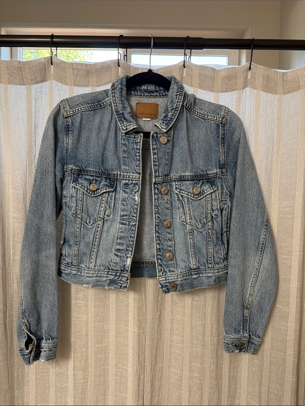 Womens Light Blue Denim Jacket - Classic Cropped Jean Jacket